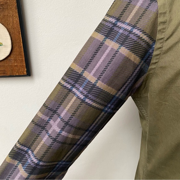 Givenchy Paris Plaid Sleeve Designer Button Up Olive Green Shirt Medium - Picture 3 of 16